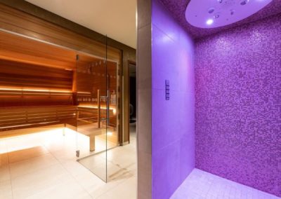 Sauna et douche sensorielle